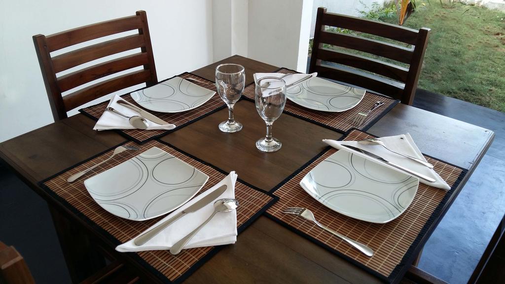 Ocean Voyage Hotel Tangalle Luaran gambar
